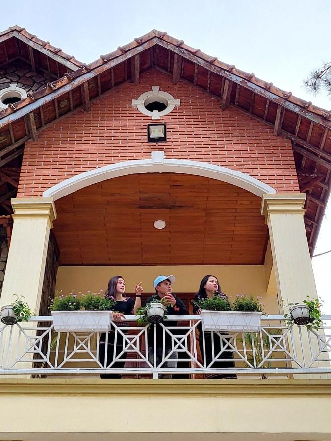 Vita Homestay Mang Den Kon Von Kla Exterior photo